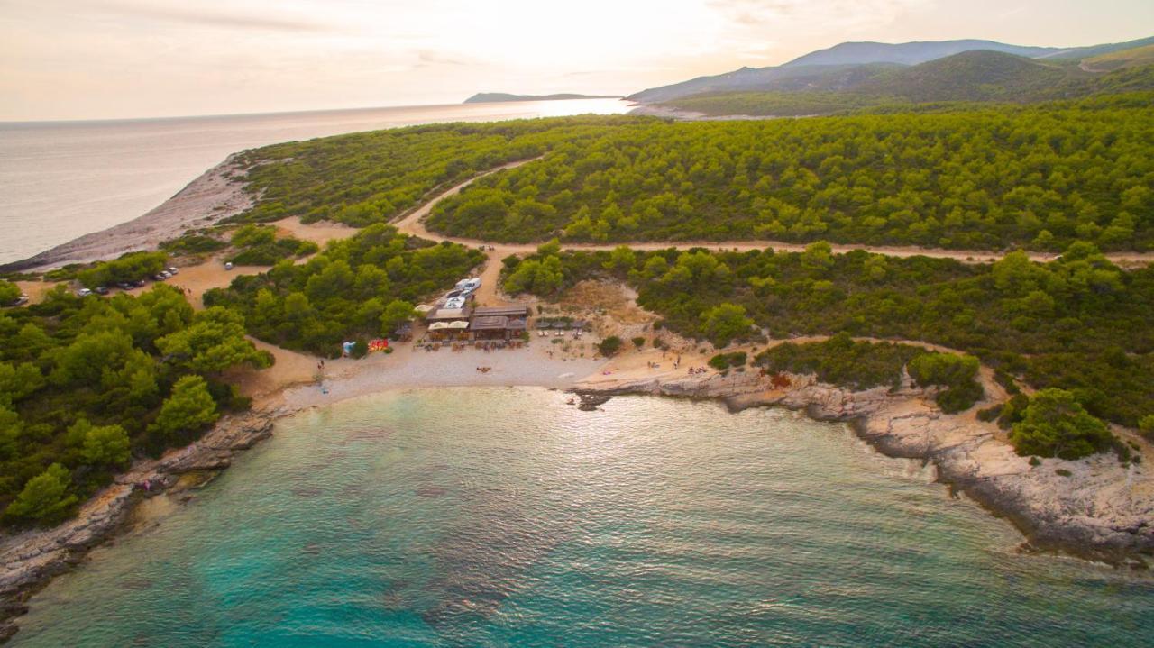 The Sea House Apartments Vis Dış mekan fotoğraf