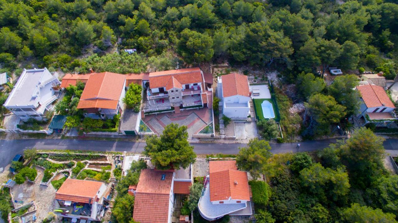 The Sea House Apartments Vis Dış mekan fotoğraf